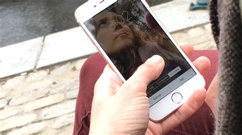celeb.gate.cc|'Celebgate' iCloud hacker pleads guilty to explicit photo theft.